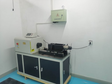 高强螺栓轴力扭矩复合试验机